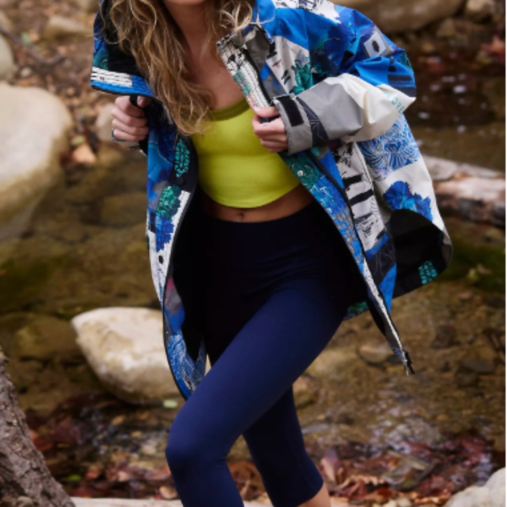 Fp movement Singin In the Rain Printed packable jacket, Medium SOLD OUT! NWT